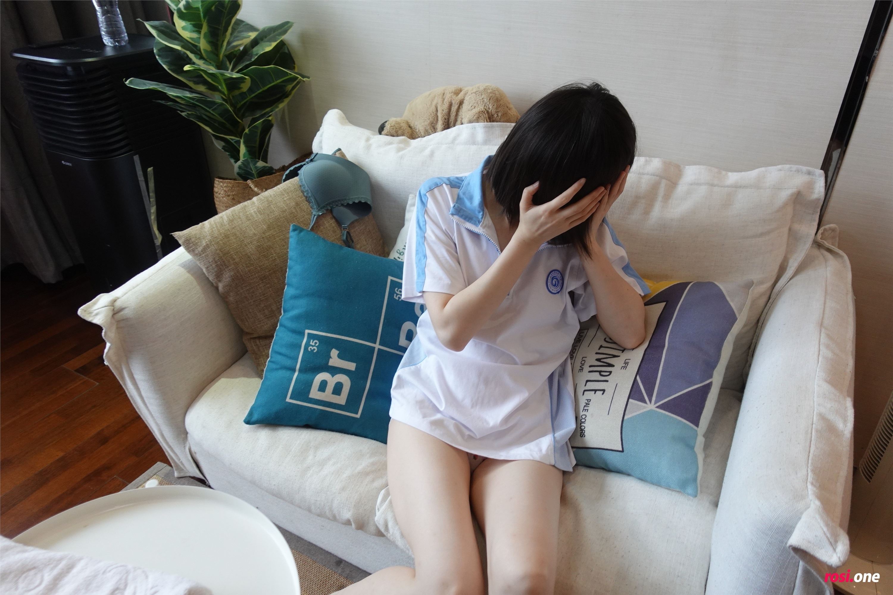 ROSI写真 2021.10.04 NO.3591